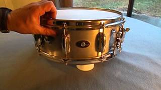 Video thumbnail for Slingerland Model 140 Aluminum Snare Drum by Bobby Brown