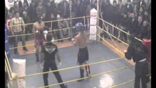 preview picture of video 'Kickboxen Rookie Zensportschule 2010 Mathias Jeggle VS Ilir Ademaj'