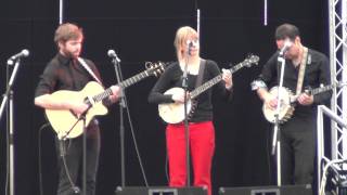 The Turtle Duhks &amp; Footworks@Shrewbury Folk Folk Festival 2011