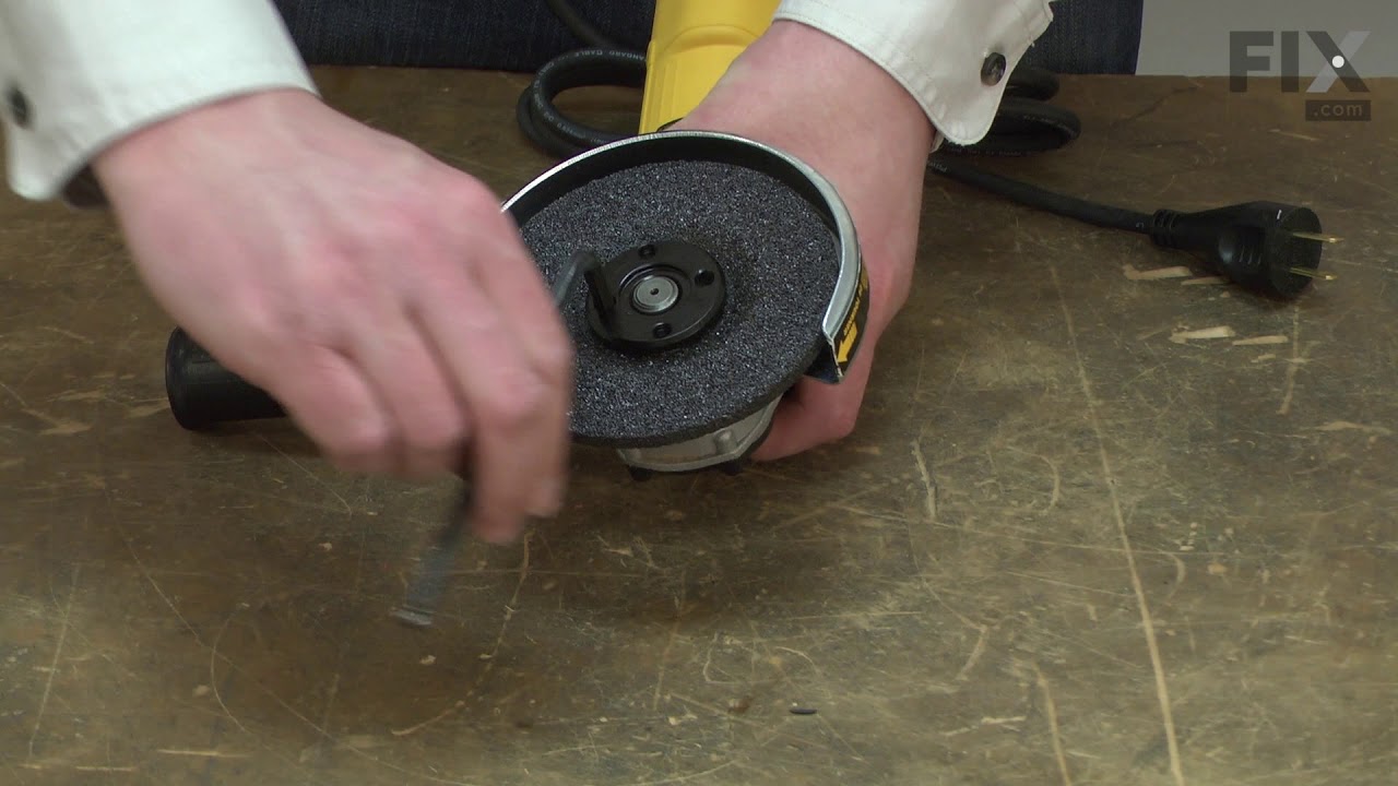 Replacing your DeWALT Angle Grinder Clamp Washer