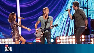 Keith Urban Performs 'Wasted Time' ft. Maren Morris &amp; Brett Eldredge at 2016 CMT Music Awards