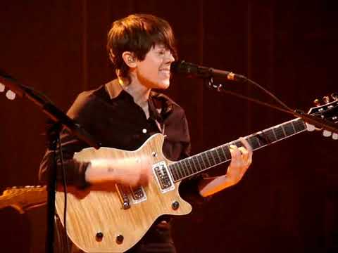 2/23 Tegan and Sara - Walking With A Ghost @ Orpheum Theater, Los Angeles, CA 10/25/09