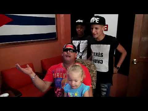 Erne Y Mandy - Suavecito