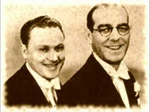 The Two Leslies - Down at the Hole in the Wall / Sweet Fanny Adams (1938)