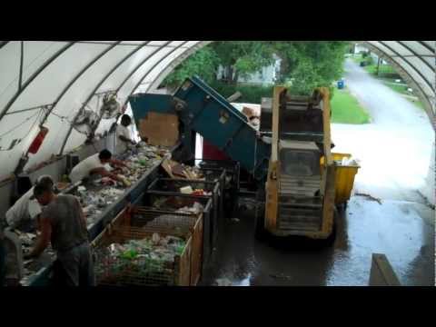 small scale single stream recycling sortline