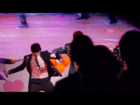 [Fancam/직캠]부산 어린이 큰잔치 빅스 (VIXX)  - SUPER HERO