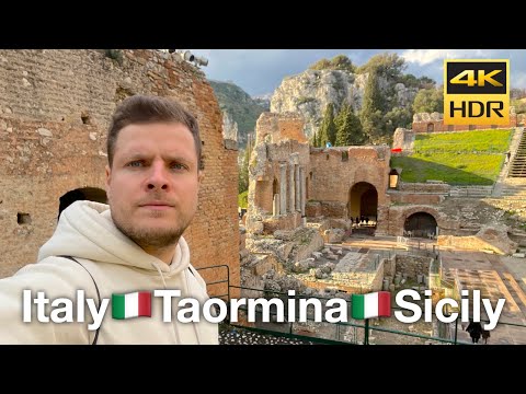 Amazing Italy Taormina Sicily Walking Tour (HDR 4K 60 FPS) January 2023
