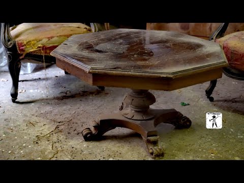 restauro vecchio tavolo in shabby chic con calendario maya