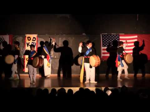 DDKY (덩덕궁이) 12th Annual Performance Ulsoo - Buk Chum