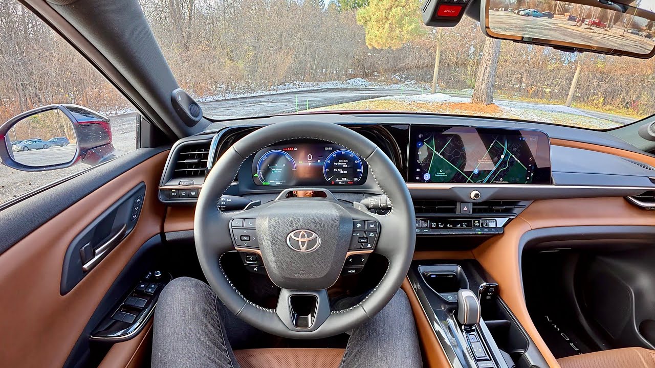 2025 Toyota Crown Signia - POV Driving Impressions