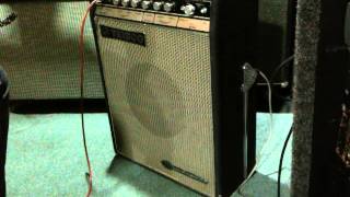 Video thumbnail for Teisco Checkmate 20 by Rusted Vacuum