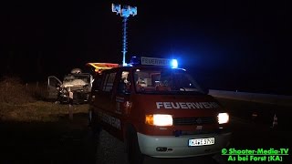 preview picture of video 'KURZBERICHT: Familien-Van fährt in LKW | [Unfall auf der A5 mit 9 Verletzten] | [E]'