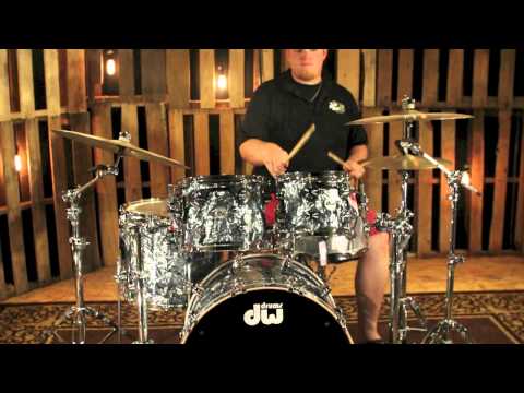 DW Drums Collector's Classic Grey Marine Pearl With Chrome Hardware