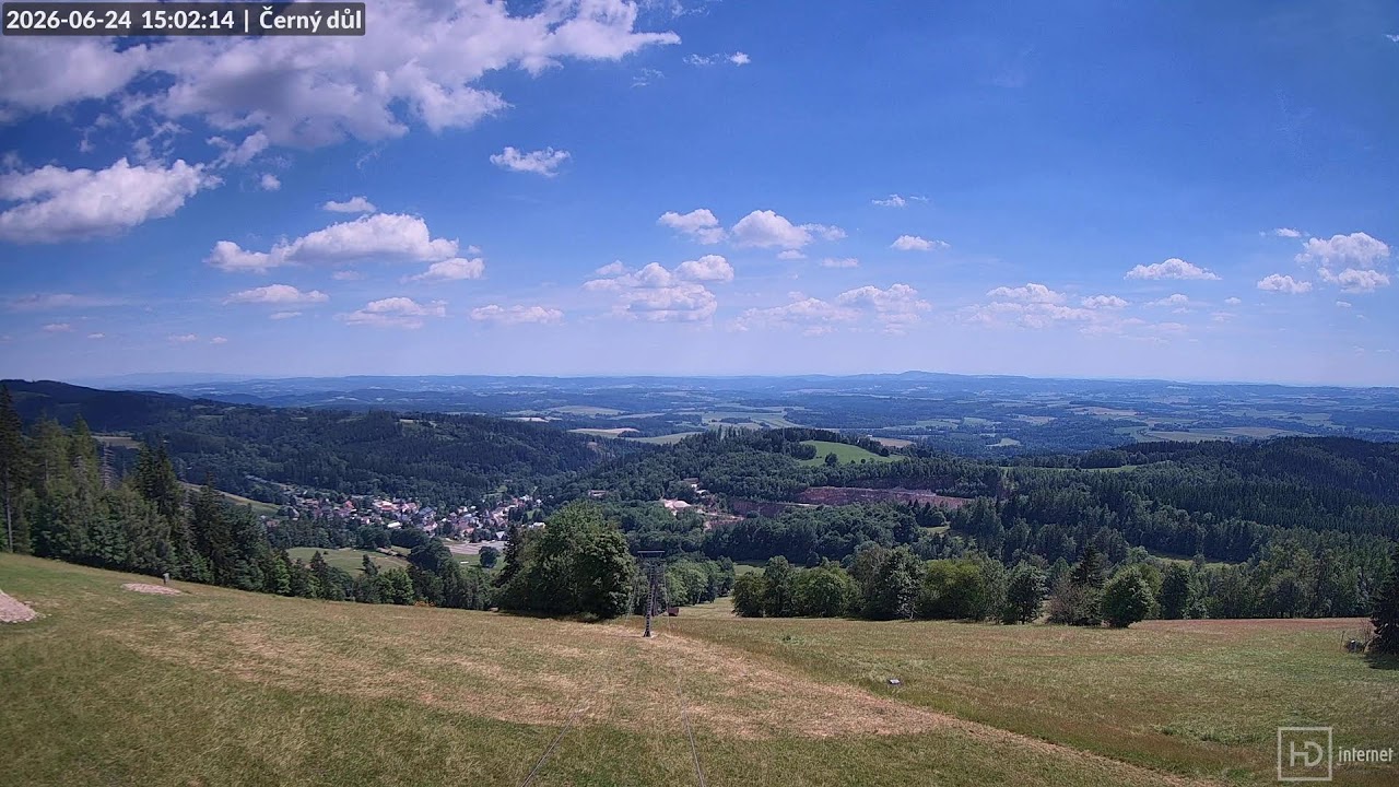 Live webcam view of Černý Důl Southwest Panorama