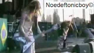 Soulfly First Commandment featuring Chino From Deftones Live 98