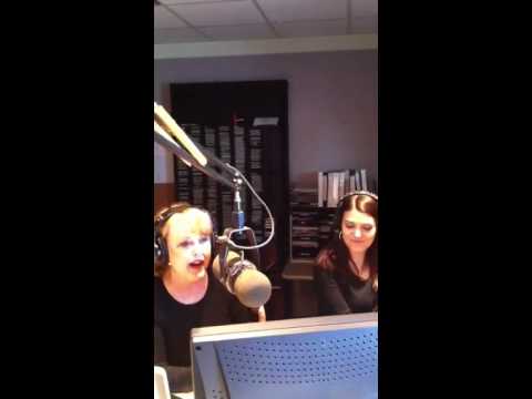 Cueing up a 45 record