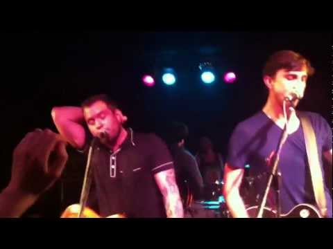The Receiving End Of Sirens - This Armistice (live)