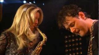Video thumbnail of "Candy Dulfer - Lily Was Here"