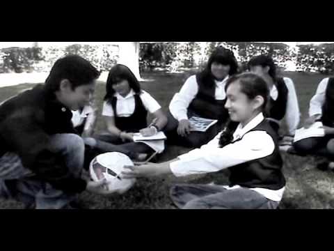 La Infantil Rondalla Sentimientos de Saltillo - Mi primer amor - Videoclip Enero 2013.wmv