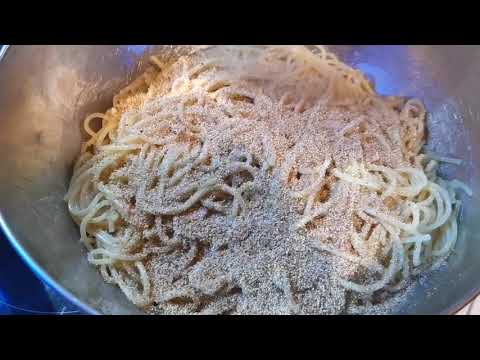 SPAGHETTI CON LA MOLLICA DI SUSANNA 🥰 🥰 LA NOSTRA TRADIZIONE SICILIANA (PASTA CU LA, MUDDICA) 😘 😘