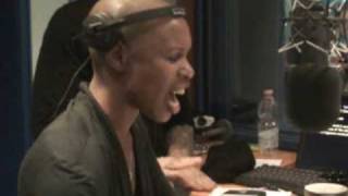 Because of You: Skunk Anansie Live a Tropical Pizza (Radio Deejay)
