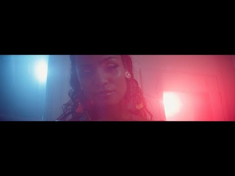 Sasha Chaa - Right Bad Decisions (Official Video)