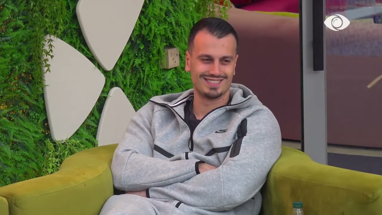 Miri e di çfarë ka tek kutia e Pandorës, ndonjë lepur apo urith/ Mateo bisedon me Artanin