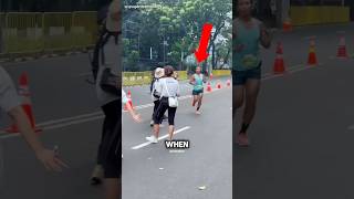 Download lagu This Runner Ran Out of Time 😭 mp3