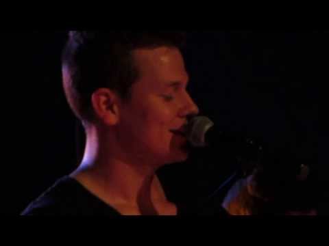 Tyler Ward - Red (HD) (Taylor Swift Cover) (Live @ Lille Vega, Copenhagen. 07-11-13)