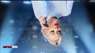 Download lagu Iklan Oreo - Lets Dunk [with Christina Aguilera] mp3