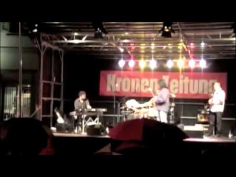 Amit Chatterjee Alliance - So Alone Graz 2010