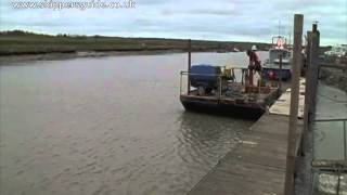 preview picture of video 'Southwold Harbour'