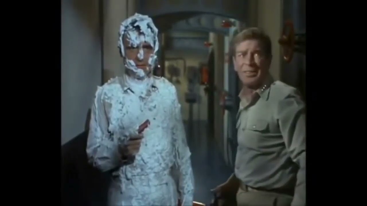 viaje al fondo del mar Nave fantasma