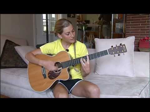 WHO IS LAUREN FLESHMAN?