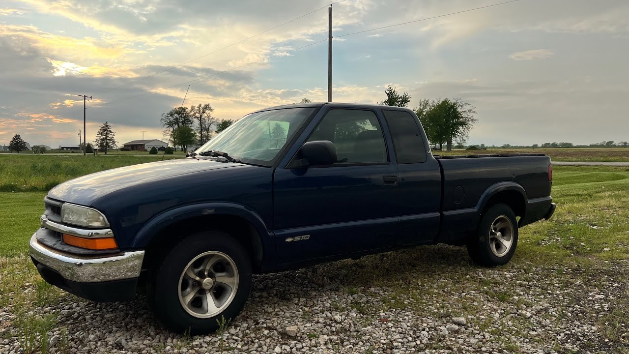 2002 Chevrolet S10 | Walkthrough and Tour
