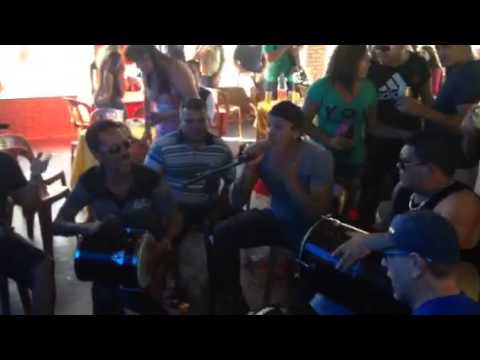 Pagodinho de mesa com amigos na Adc Gm !!!