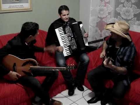 Namorar Ta Phóda - Marcio e Willian
