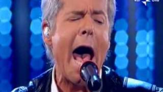Claudio Baglioni Sabato Pomeriggio (2'03'') video live rai uno 32.4mo.mpg