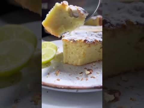 Almond flour cake with just 4 ingredients!