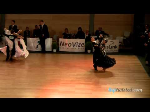 Artem Martyanov - Polina Lisechko, Brno Open 2012, rising stars standard, 3. round - viennese waltz