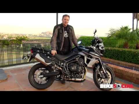 Triumph Tiger 800 XRx (2015) - Bike Social review