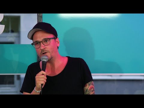 Shopping Queen für Männer - Der Storb | NightWash live