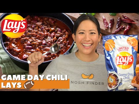 Lays SNACK Review Game Day Chili Flavor Potato Chips US Safeway ✦NoshFinder✦