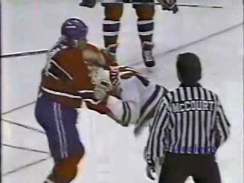 Lyle Odelein vs Alan Stewart