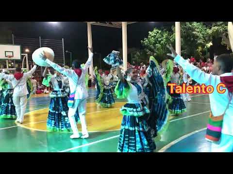 Danza: Cumbia, Grupo: Raíces Sabanera, de Sabana, El Piñón 