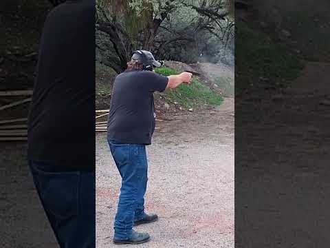Dude Range Day - 3 Different Bill Drills 2 Different Pistols