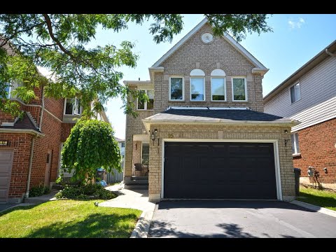 Home for sale at 95 Townley Crescent, Brampton, ON L6Z 4T1