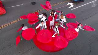 Michelle Williams sings Fearless LIVE at the Rose Parade