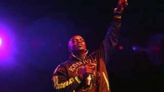 Michael Jackson ft. Akon - Wanna Be Starting Something