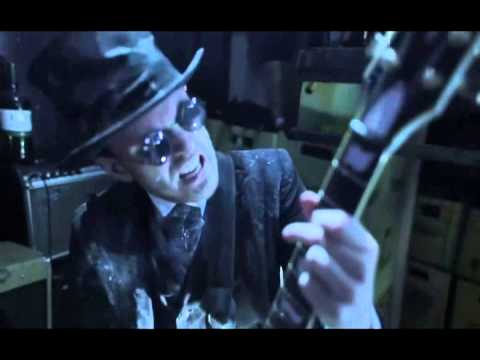 Videoclip de Je n'al besoin que de tendresse — Therion